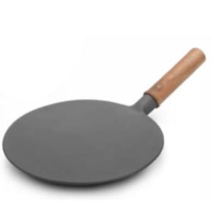 ROUND FLAT PAN WOOD HANDLE