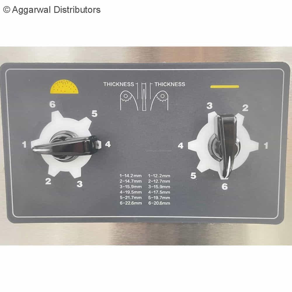 vertical bun toaster adjustable thickness